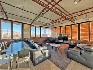 Spacious 1-Bedroom Apartment with Large Terrace in Antonia 