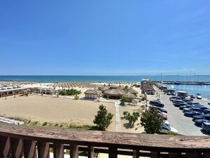 Frontal Sea & Marina View! 2-Bedroom Apartment in Arena 1 