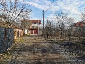 Intravilan Land 1,013 sqm – Pasărea, Brănești