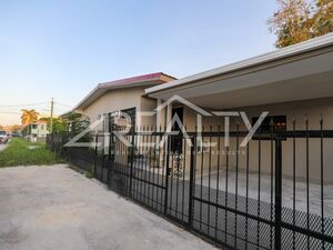  Charming 4-Bedroom 3.5 Bath Home in Kings Park