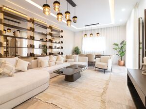 FOR SALE | Luxurious 3-Bedroom Apartment – 204 m² –