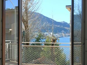 89sqm detached house in Como, enjoying lake and city view