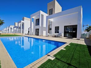 Modern Sea View Villa in Finestrat, 8 Minutes from Benidorm