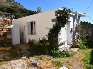  Gorgeous 2 Bedroom Cottage with Garden - East Crete
