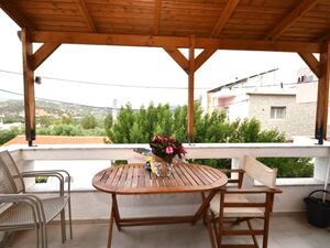  Attractive Apartment. 5 Minute Walk to Beach - East Crete