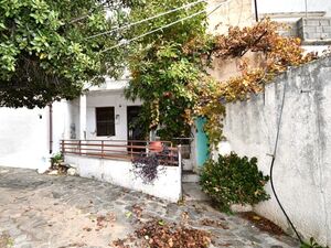  Renovation Property with Garden Plot - East Crete
