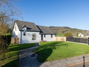 Coastal Retreat in Ballymoney, Steps from Sandy Shores