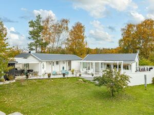 Swedish West Coast Vacation Home with Separate Annex 