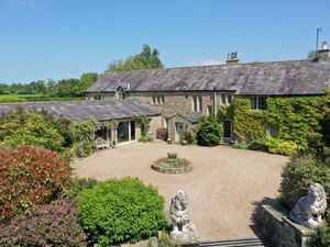 Cowan Bridge Holiday Home