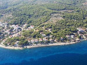 Land Sutivan island Brač 25,500m2, 20 hectares on offer