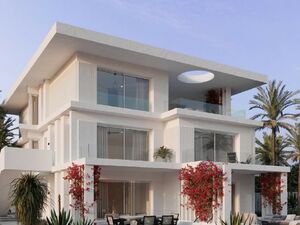 Beachfront 3-bedroom-Penthouse with sea view in Somabay