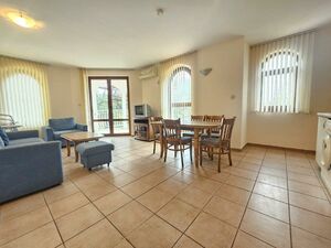 Two-Beds Apartment with 2 Baths and Pool View, Summer Dreams