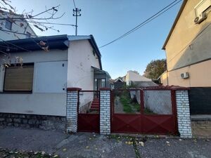 House for sale in Novi Sad-Detelinara