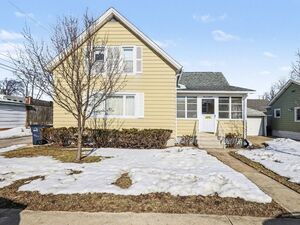 2-3 Bedroom Home Investor Special Near Beach, Casino & Train