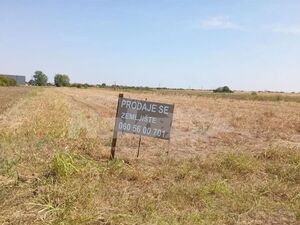 Dobanovci - building land 103 ares