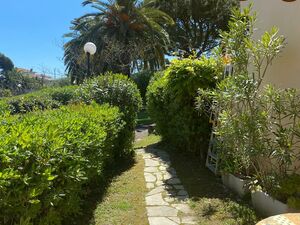 Antibes La Fontonne – 2P 35 m² rénové + jardin – Résidence P