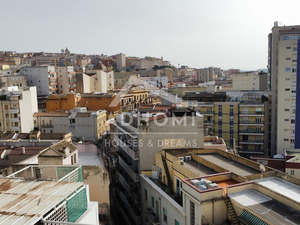 Centro storico Cagliari con grande terrazza e garage