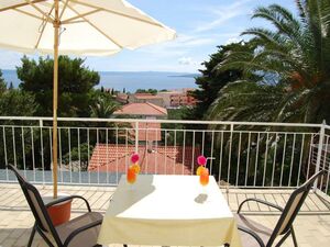 A small hotel (guest house) with 12 rooms