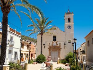 Traditional Spanish Townhouse For Sale