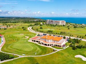 Bargain! One-Bedroom Apartment in Lighthouse Golf Resort