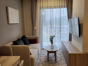 Entire studio unit for rent in M Condominium 