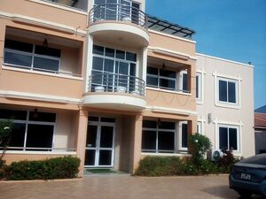 EXECUTIVE 2-BEDROOM FLAT TO LET@ EASTLEGON