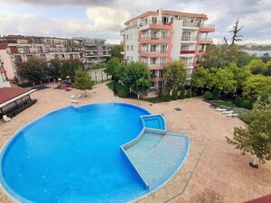 Pool and Sea Views 1-Bedroom apartment in Riviera Fort Beach