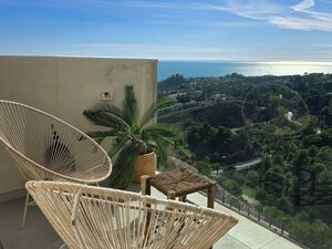 MODERN 2 BEDROOMS PENTHOUSE WITH SUNSET VIEWS