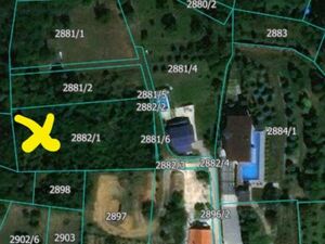 Paragovo-building plot with two driveways