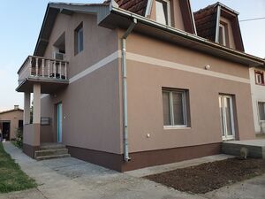 I am selling a house in Dobanovci-Surcin