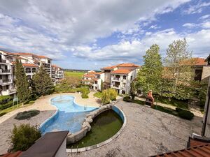 Spacious 2-Bedroom Apartment with Pool View | The Vineyards 