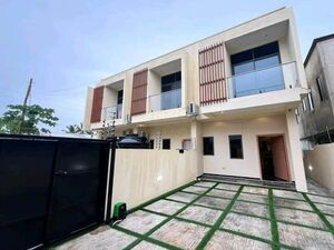 EXECUTIVE2-BEDROOM HOME FOR SALE@BOTWE SCH JUNCTION