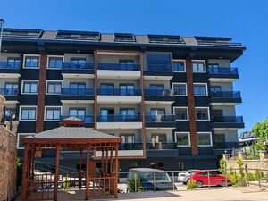 Spacious 2+1 in Central Oba