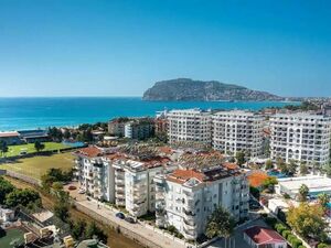 Luxury 3+1 Duplex 200m from the Sea