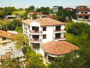 Multi-Family House for Sale in the Village of Kalimantsi