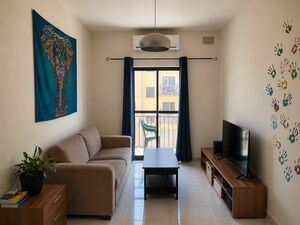 Malta Holiday Apartment Near the Sea Direct from Owner