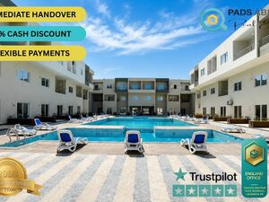 Modern Pool-Level Studio in La Vista - Magawish, Hurghada
