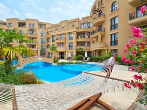 Penthouse with Huge Private Terrace & Sauna | Aphrodite Park