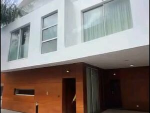 LUXURY 4-BEDROOM SMART HOME+BQ FOR SALE@ AIRPORT RESIDENTIAL