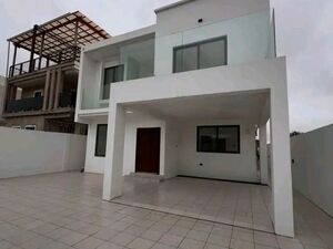 MODERN3-BEDROOM DETACHED HOME FOR SALE@EAST LEGON HILL