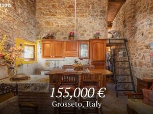 18th-Century Stone Farmhouse – Tuscany
