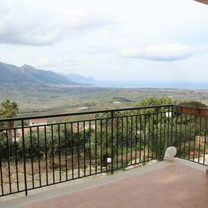 Seaside Villa in Sicily - Villa Vincenzo Castellamare