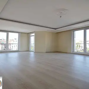 4+2 Duplex Apartment for sale in Beylikduzu Istanbul