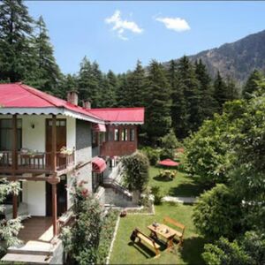Beautiful Star category hotel for sale in Manali