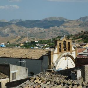 Panoramic Apt with garage in Sicily - Via Roccaforte