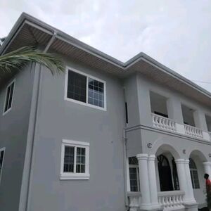 5BEDROOM HOUSE@ CANTONMENT