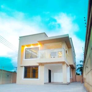 4BEDROOM HOUSE@ AGBOGBA SCHOOL JUNCTION