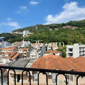 One bedroom apartment in a new building in Becici
