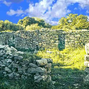 Land Plot with stone building 130 sq.m. at Kousunari Kythira
