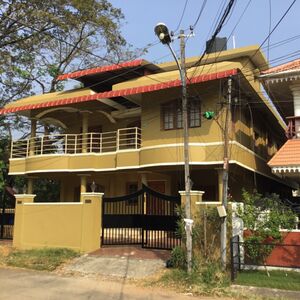 Beautiful house with all amenities for sale